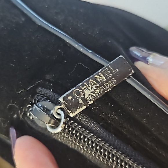 Chanel Velvet bag/bags - Picture 3 of 7